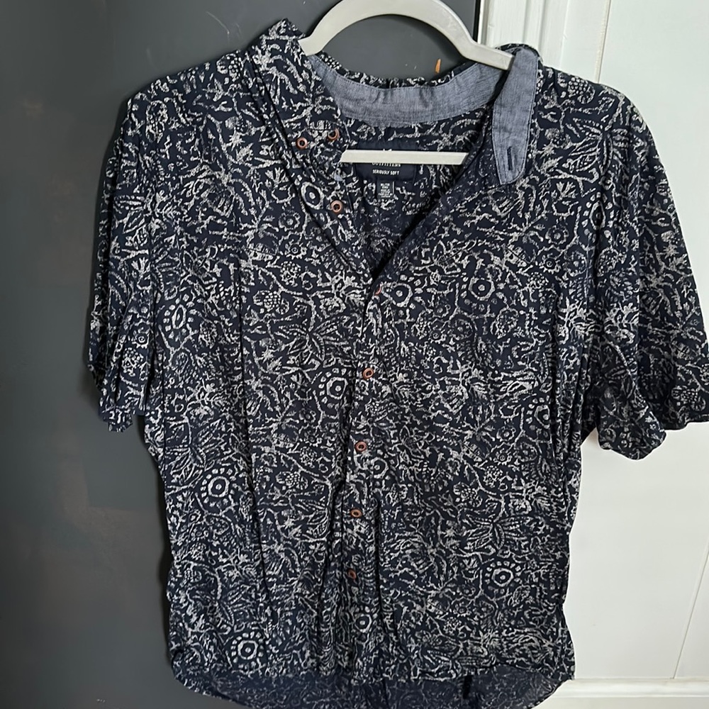XL short sleeve dress shirt